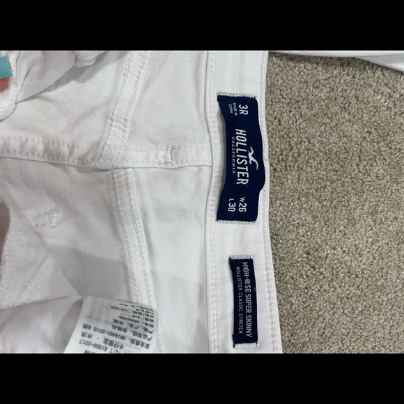 Jeans - Picture 2 of 3